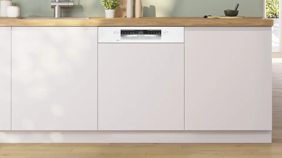 Bosch Serie 4 Yarı Ankastre Bulaşık Makinesi 5 Programlı Beyaz SMI4IKW50T