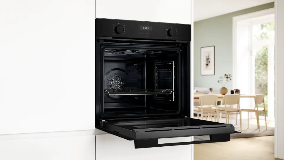 Bosch Serie 4 Buhar Destekli Ankastre Fırın 76 Litre Siyah HUA717BA0T